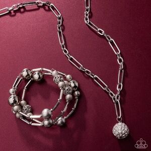 Elegant Silver Necklace and Bracelet Set